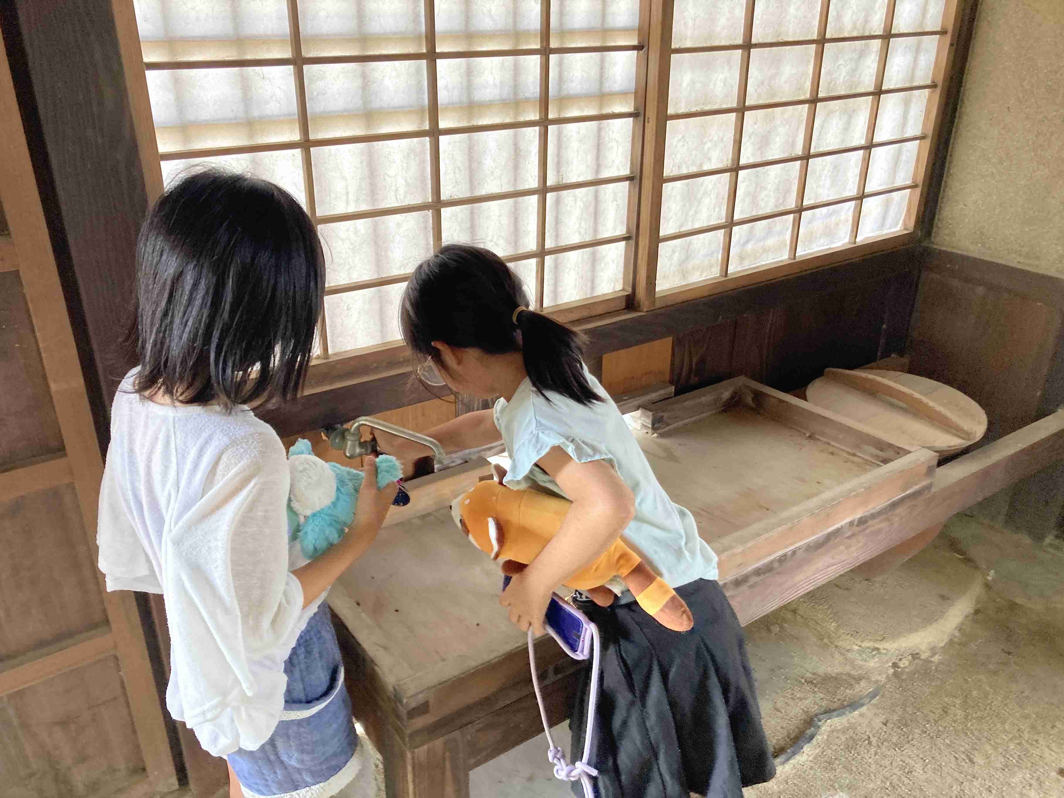 旧名手宿本陣の昔の台所の手洗い場